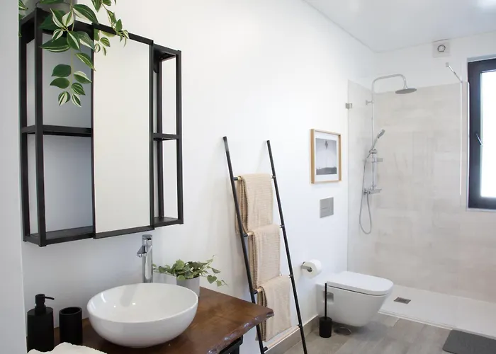 Praceta Porthaus - Entire Private Main Santo Isidoro