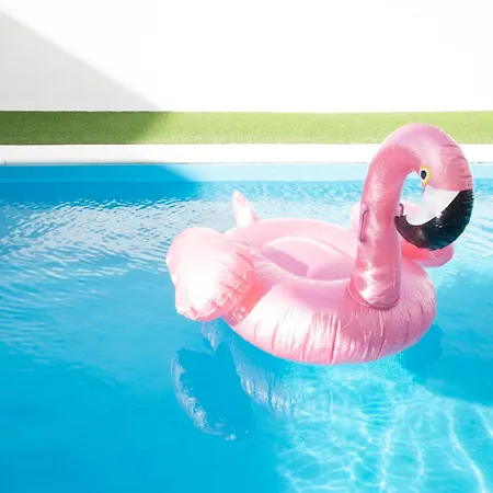 Holiday home Praceta Porthaus - Entire Private Main