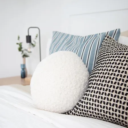 Praceta Porthaus - Entire Private Main Vakantiehuis *