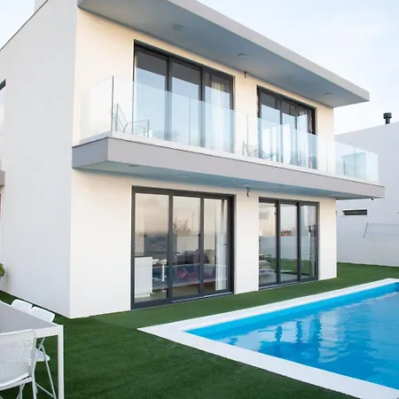 Praceta Porthaus - Entire Main House Perfect For Families Traveling Together * Santo Isidoro