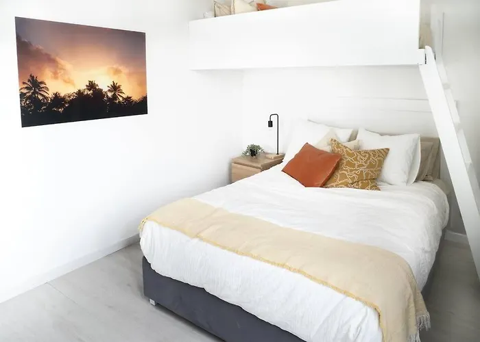 Dom wakacyjny Praceta Porthaus - Entire Main House Perfect For Families Traveling Together