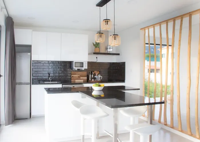 Praceta Porthaus - Entire Main House Perfect For Families Traveling Together Dom wakacyjny *