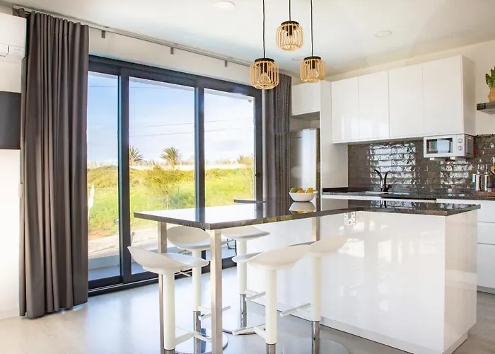 Praceta Porthaus - Entire Main House Perfect For Families Traveling Together