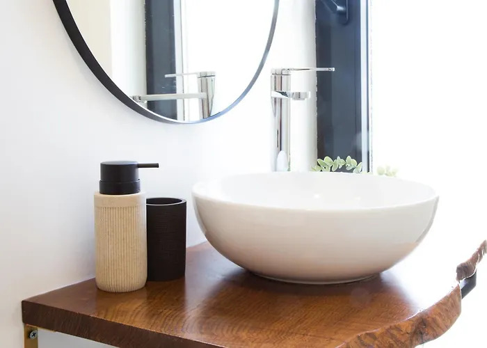 Praceta Porthaus - Entire Main House Perfect For Families Traveling Together Santo Isidoro