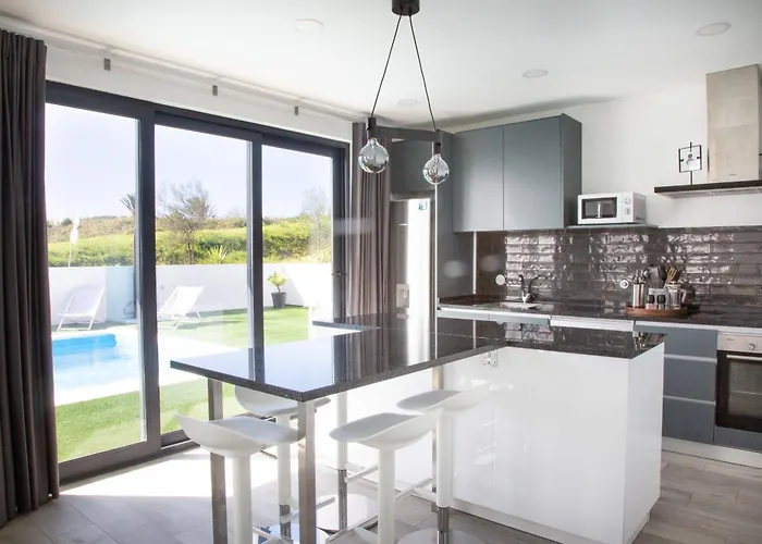 Praceta Porthaus - Entire Private Main 別荘