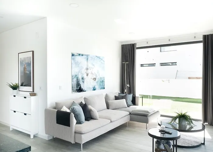 Feriehus Praceta Porthaus - Entire Main House Perfect For Families Traveling Together *