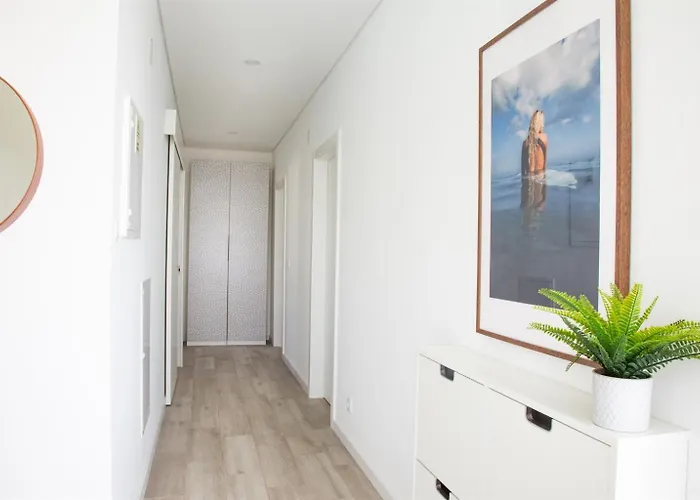 Praceta Porthaus - Entire Main House Perfect For Families Traveling Together Feriehus