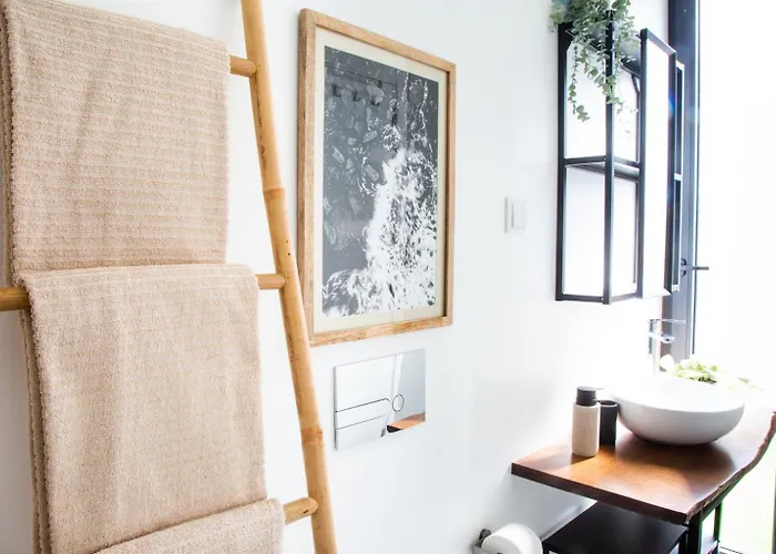 Praceta Porthaus - Entire Main House Perfect For Families Traveling Together *